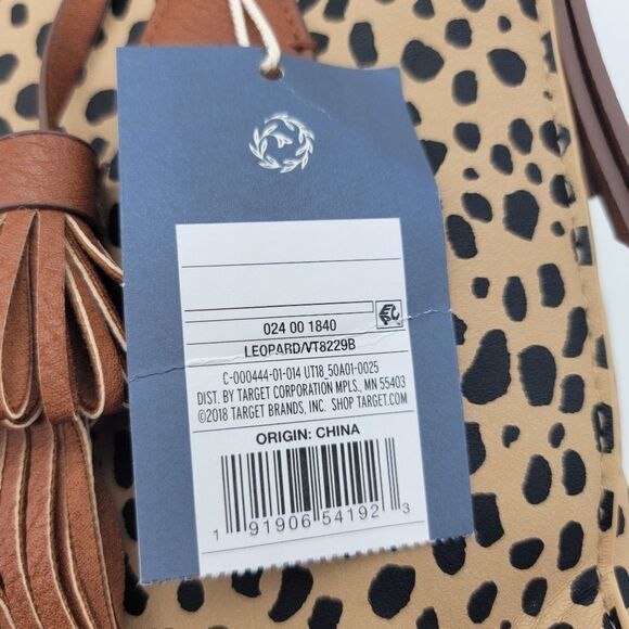 NWT UNIVERSAL THREAD Goods Co. Leopard Pleather Lined Crossbody - Picture 4 of 8